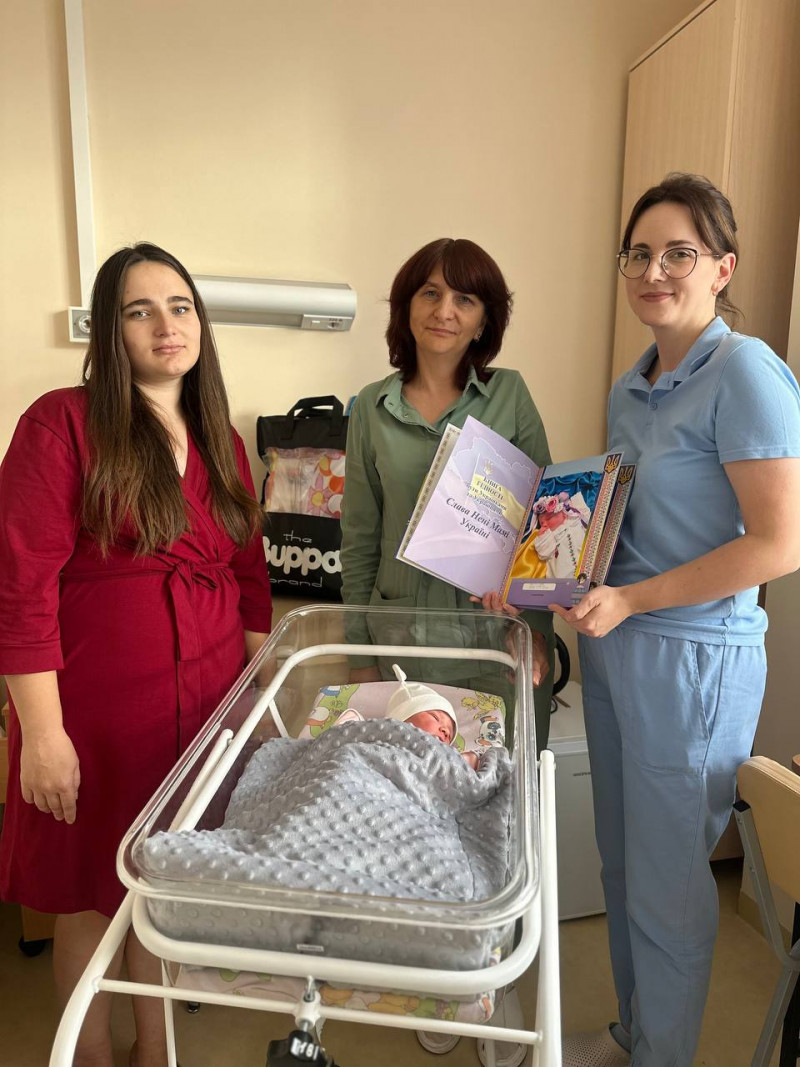 Ювілейний малюк у 2025 році: у Волинському перинатальному народилася тритисячна дитина