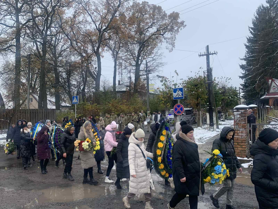 Навіки 28: на Волині попрощалися із Героєм Юрієм Наумчуком