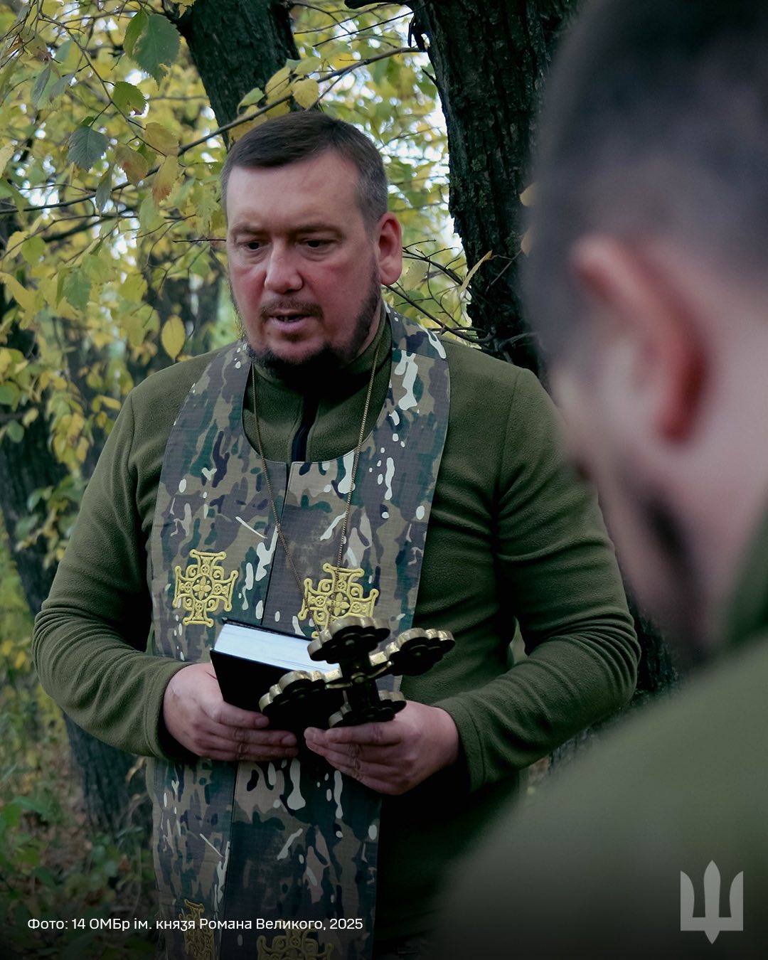 «Ми допомагаємо один одному нести важкий хрест війни», - капелан волинської бригади