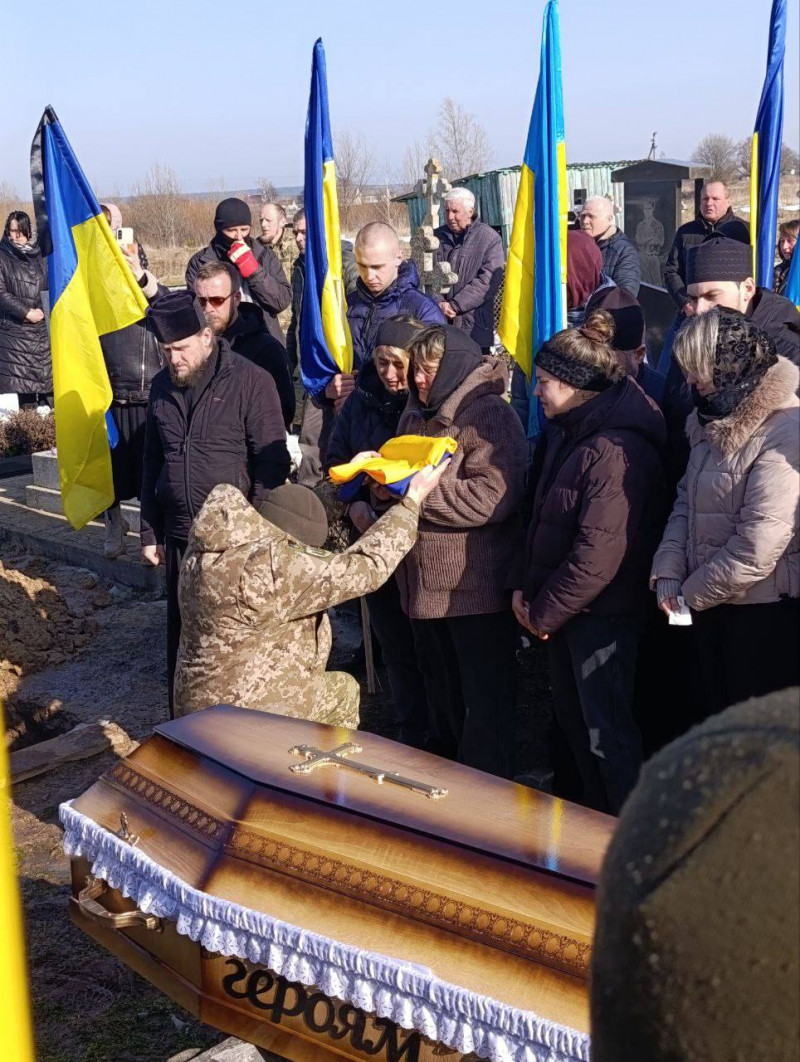 На Волині попрощалися з Героєм Леонідом Гричанюком, який понад рік вважався зниклим безвісти