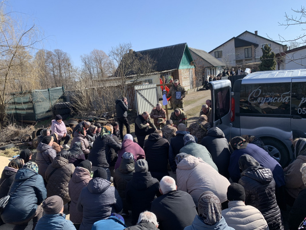 Поліг у бою на Сумщині: в останню дорогу провели Героя з Волині Олександра Бакальця