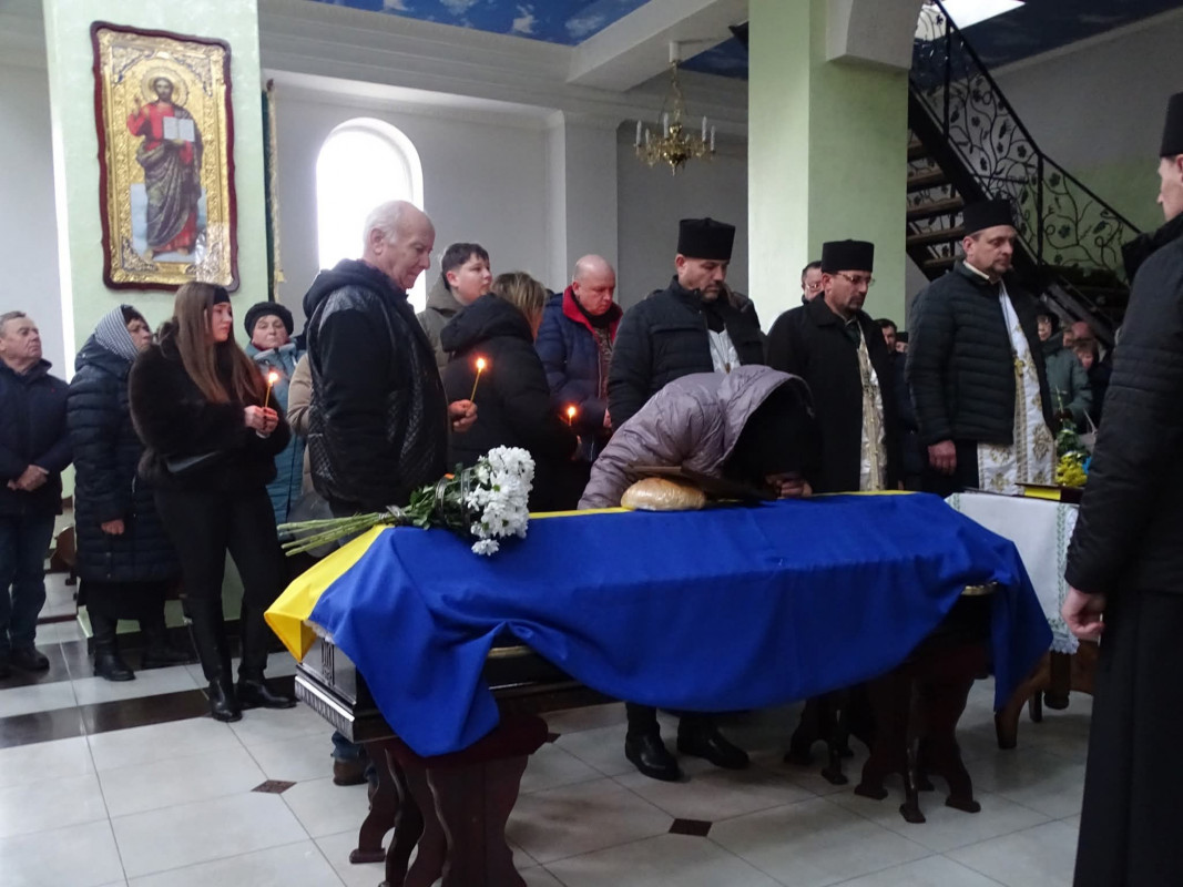 Понад 1,5 роки надій і сподівань: «на щиті» повернувся додому Герой з Волині Віктор Кіц