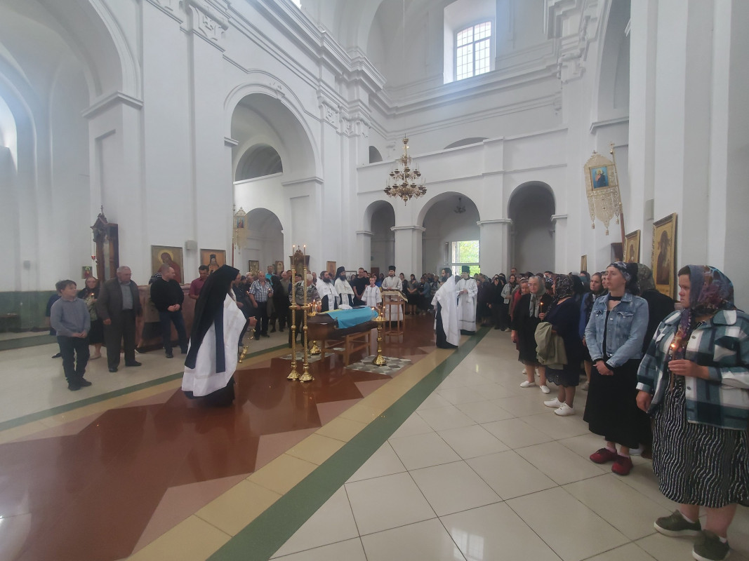 Дві доньки втратили батька: на Волині попрощалися з Героєм Владиславом Герасименком, який поліг на війні понад півтора року тому