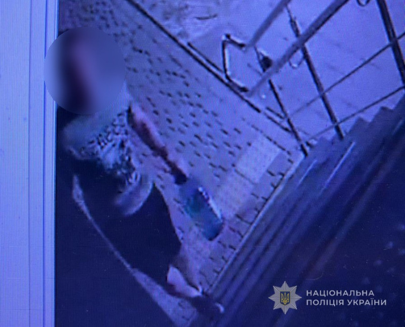 Затримали 19-річних жителів Рівненщини, які на замовлення російських спецслужб підпалили суд і банк у Луцьку