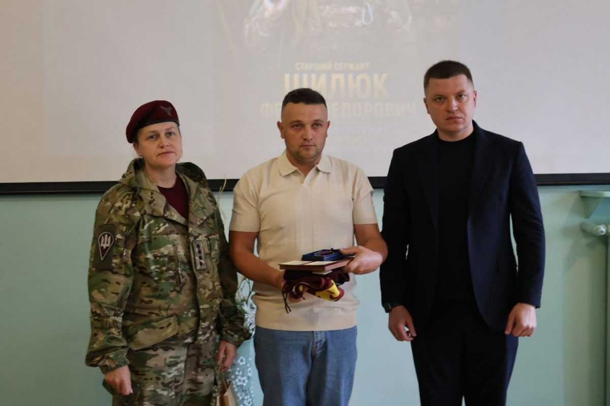 На Волині родинам полеглих захисників і військовополоненого бійця вручили нагороди