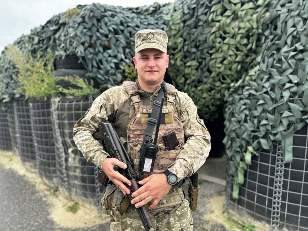 Дрон переслідував, а снайпер цілився у спину: 25-річний прикордонник з Волині двічі дивом уникнув смерті