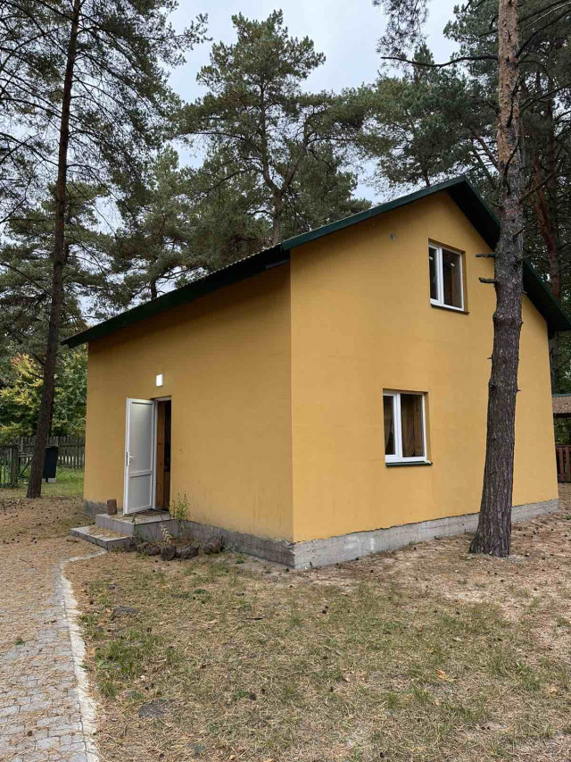 За 100 метрів від Світязя продають сучасну базу відпочинку за 13 мільйонів