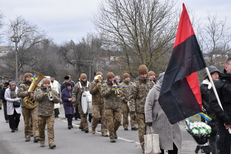 На Волині попрощалися з Героєм Олександром Максимуком