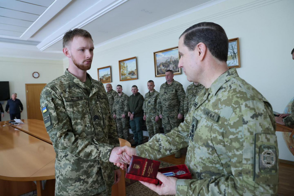 Прикордонники з Волині отримали нагороди за участь у боях на Донеччині та Харківщині