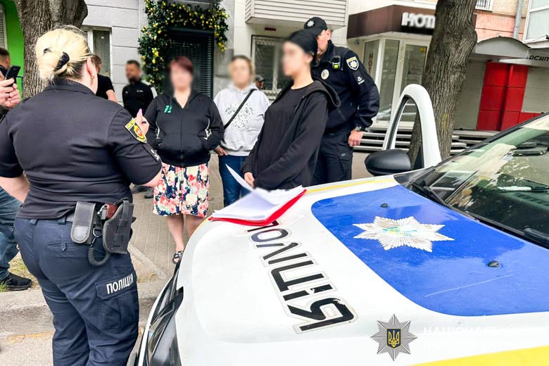 19-річна волинянка обдурила 91-річну жінку на понад 10 тисяч доларів у схемі «ДТП з сином»
