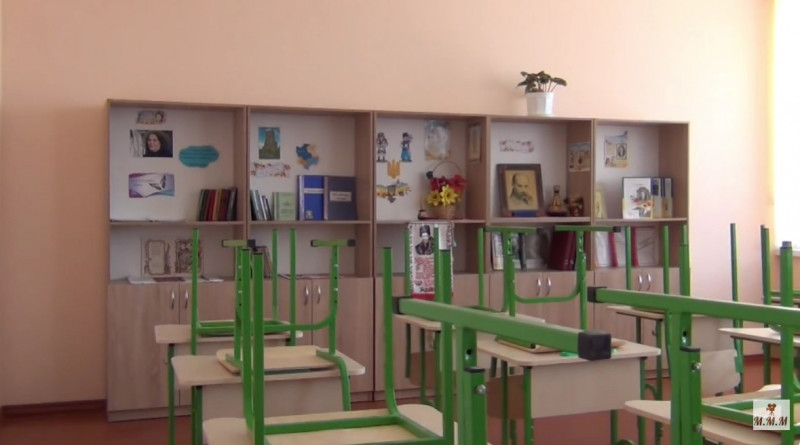 «Велике будівництво» у Цуманській громаді: нову школу за 118 млн знову підтоплює