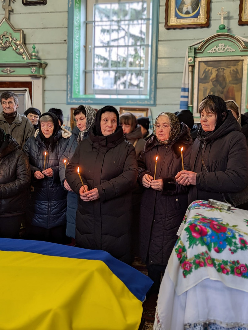 Так і не встиг створити сім'ю: на Волині попрощалися з Героєм Олегом Гарасимлюком