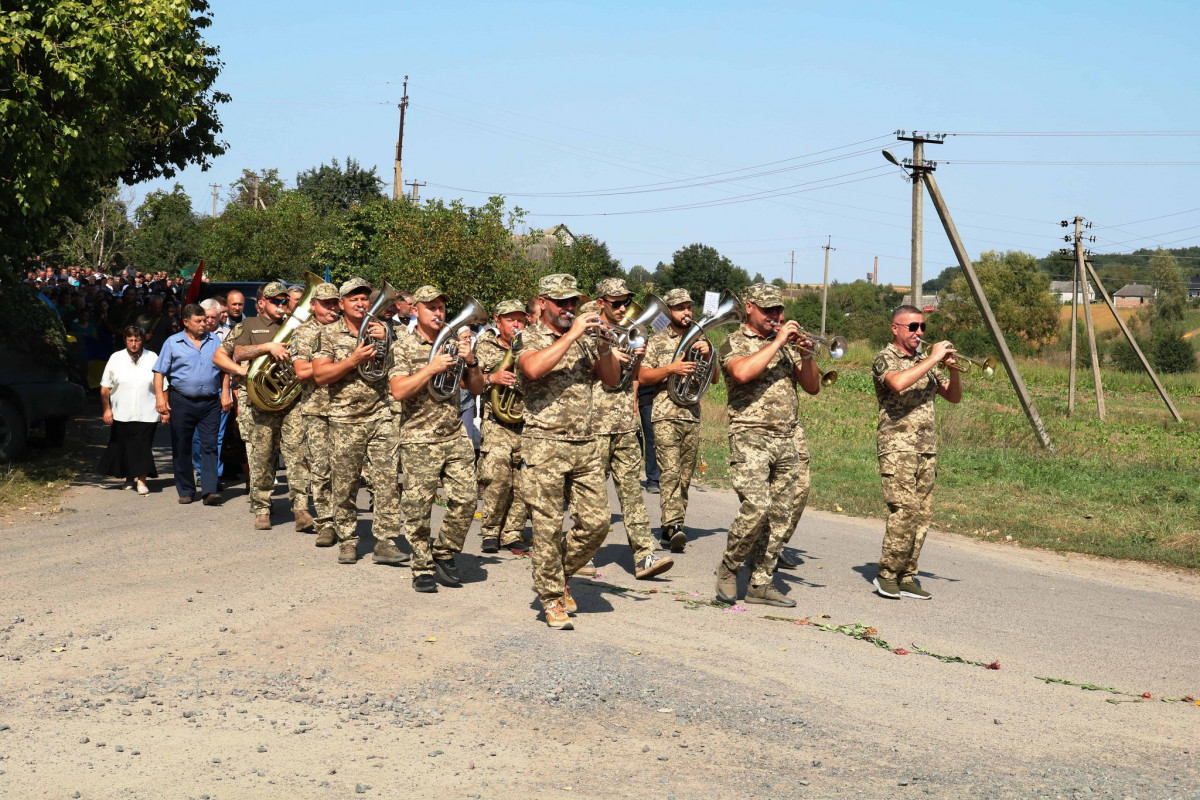 Навіки 25-річний: на Волині попрощались з Героєм Ігорем Зихорю