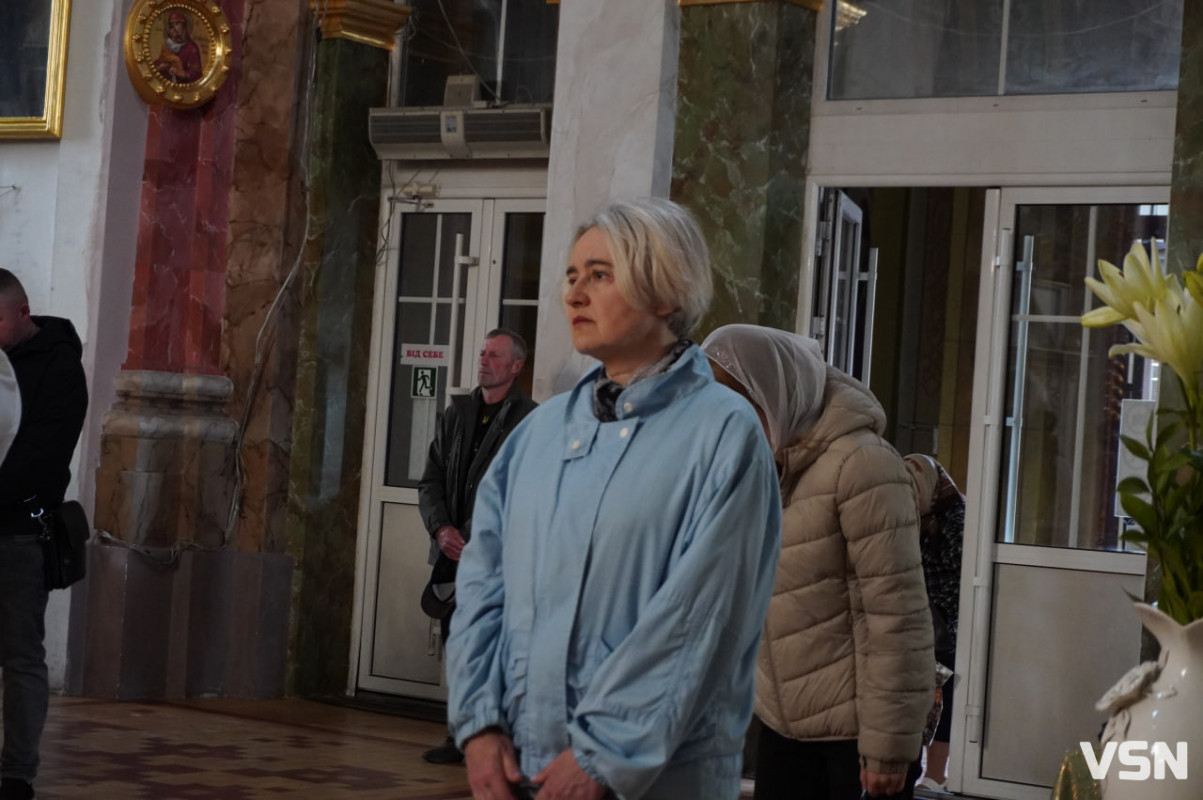 «Ваша зброя — перо»: у кафедральному соборі Святої Трійці відслужили молебень та відзначили журналістів Волині
