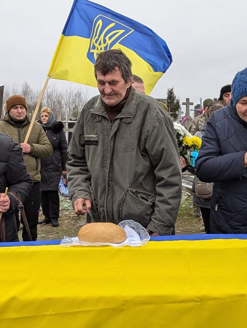 Так і не встиг створити сім'ю: на Волині попрощалися з Героєм Олегом Гарасимлюком