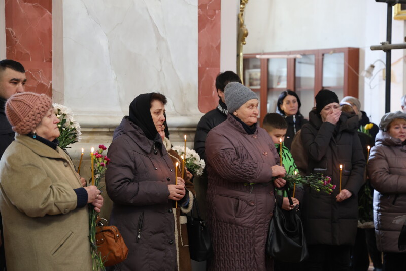 Загинув у бою: лучани попрощались з Героєм Арсеном Цехошем