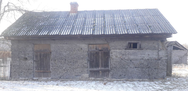 На Волині продають ветлікарню з хлівом за 162 тисячі гривень