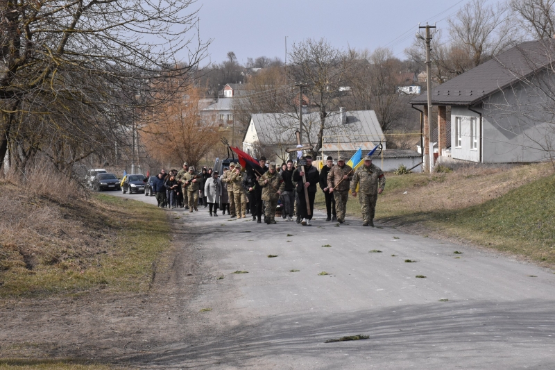 Загинув у жовтні 2025 року: на Волині відбулось прощання із захисником Тарасом Шавлаєм