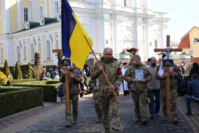 У Луцьку попрощалися з Героями Євгенієм Філясом та Тарасом Медведчуком