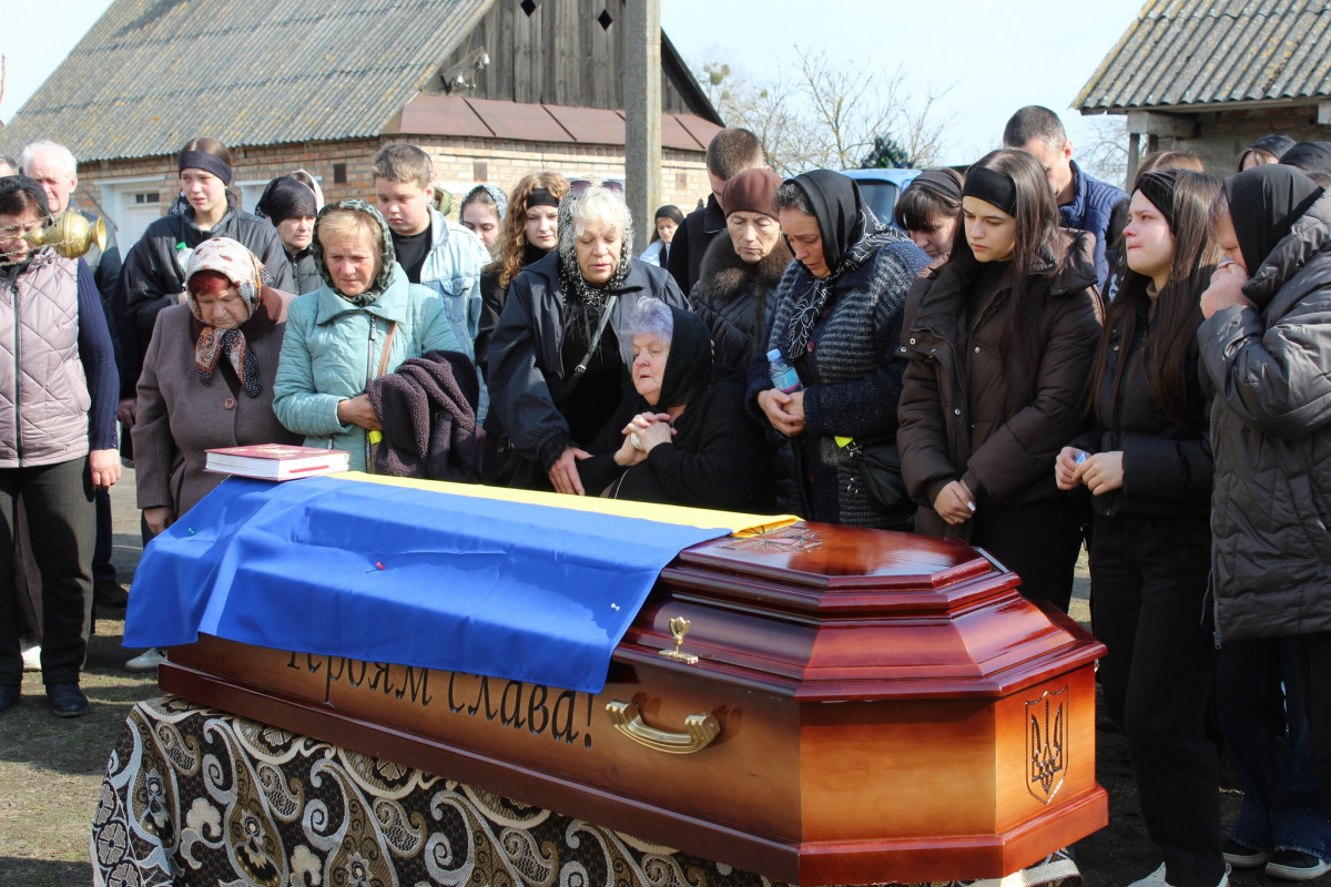 Вважався безвісти зниклим з грудня 2024 року: на Волинь на вічний спочинок повернувся Герой Володимир Сасовський