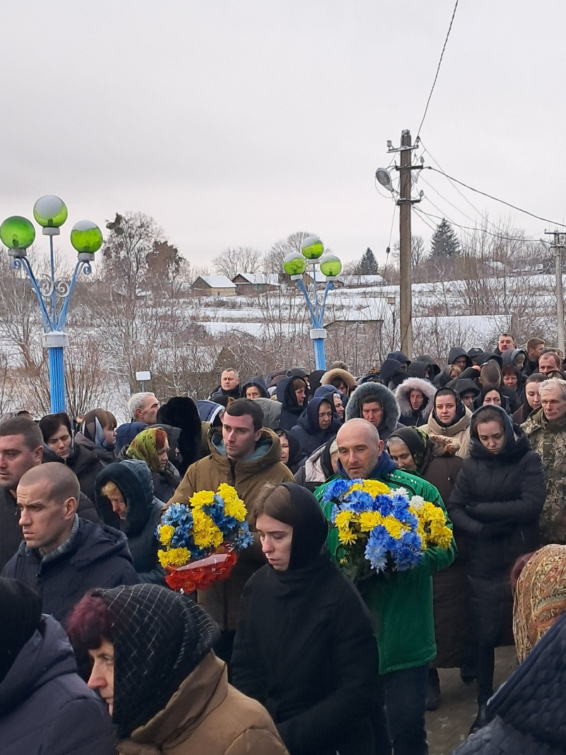 Загинув у Курській області: на Волині попрощалися з Героєм Андрієм Мисливчуком