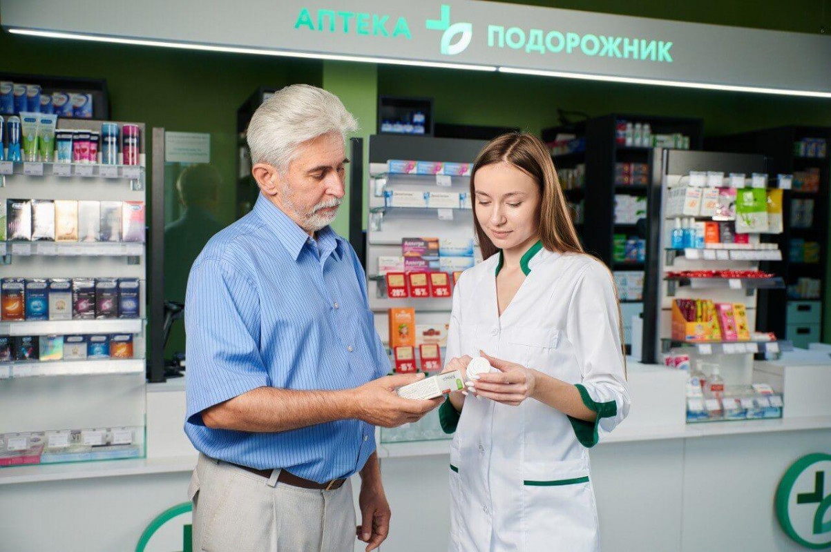 Лікарка з Луцька пояснила, чому не можна самостійно призначати собі ліки