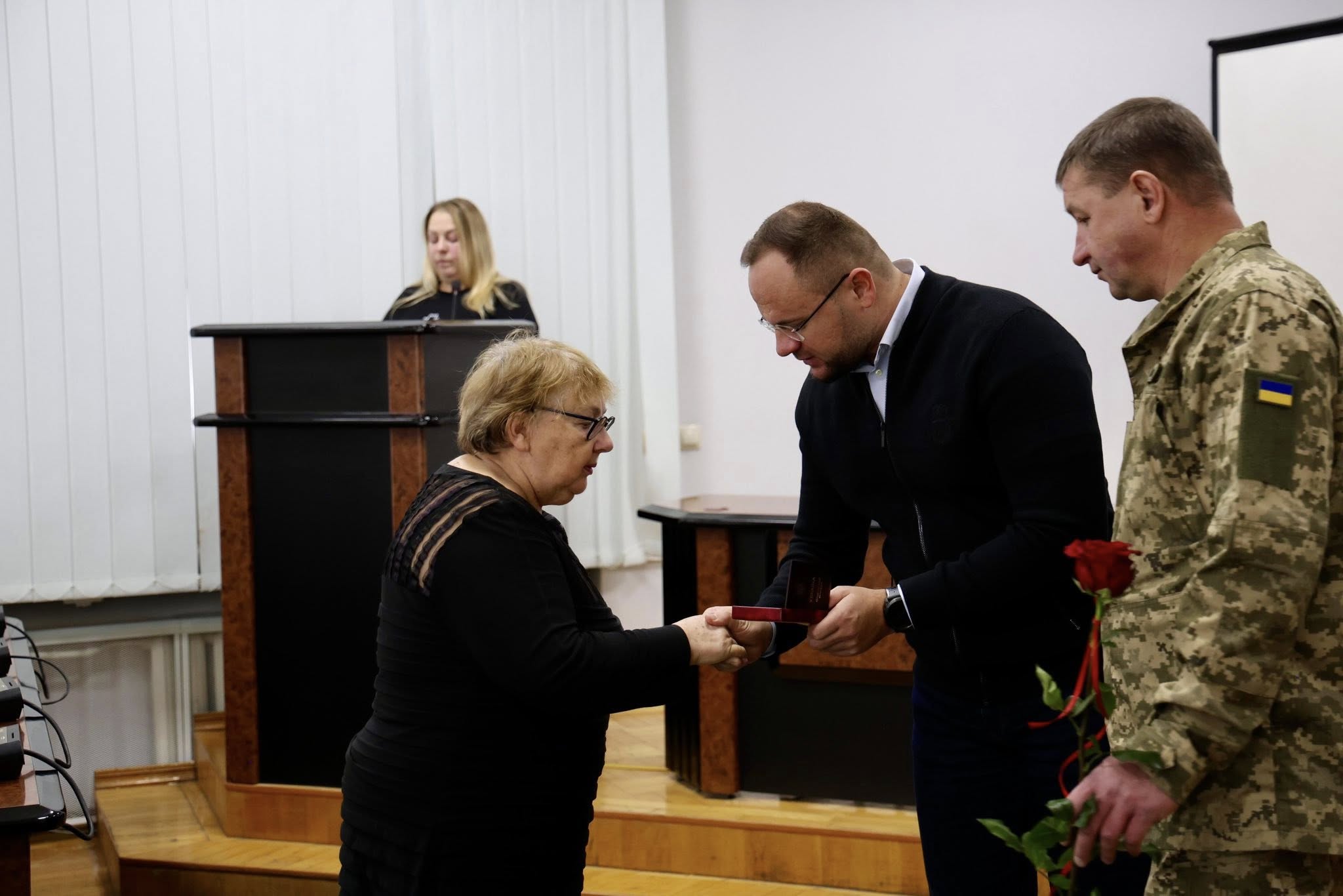 У Луцьку вручили державні нагороди родинам загиблих захисників України