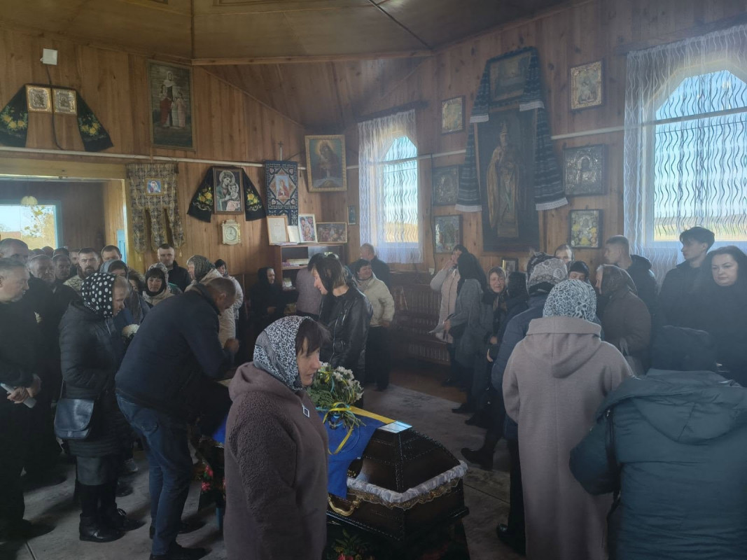 На Волині попрощалися із Героєм Ігорем Пилипчуком, який тривалий час вважався зниклим безвісти