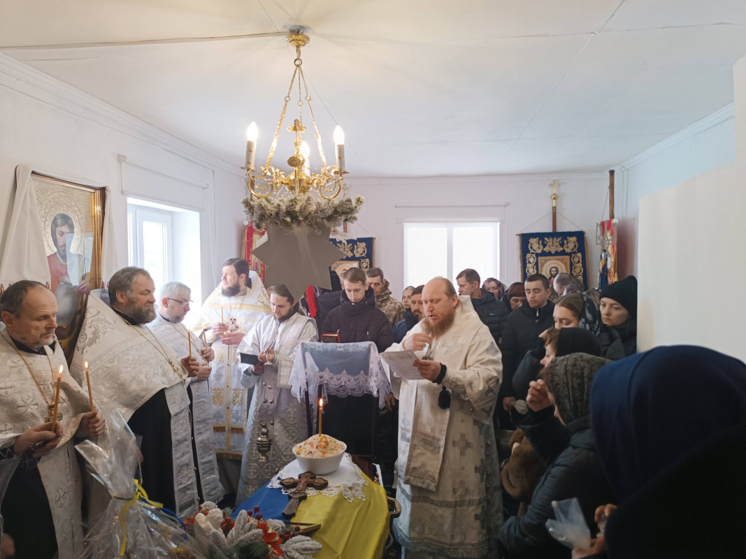 Тривалий час вважався зниклим безвісти: на Волині попрощалися з Героєм Володимиром Вакульчуком