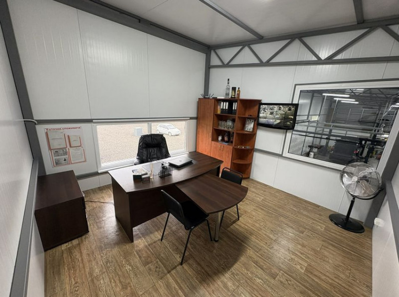 У селі на Волині за 11 мільйонів продають СТО