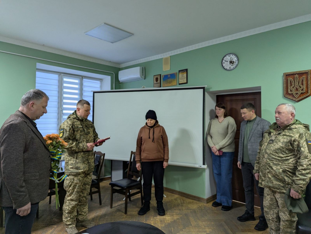 Матері полеглого Героя з Волині вручили його посмерну нагороду
