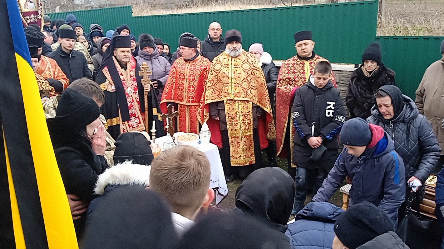 Загинув унаслідок вибуху ворожого снаряда: попрощалися із ексгравцем луцької «Волині» Романом Годованим