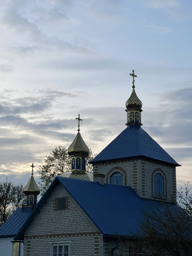 На Волині провели в останню путь священника Володимира Лапінського