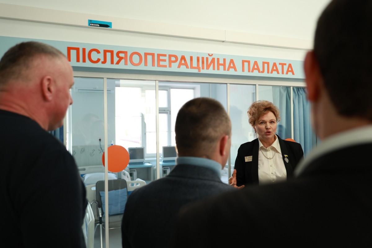 У Луцьку урочисто відкрили оновлене хірургічне відділення обласної дитячої лікарні. Фото