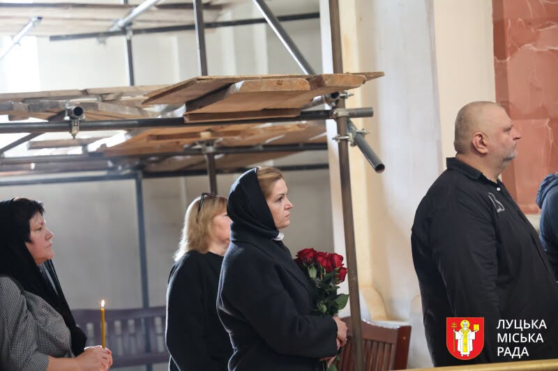 Двоє захисників повернулися додому назавжди: у Луцьку попрощалися з Василем Тихим і Максимом Василевським