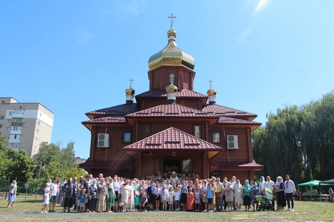 Коли у Луцьку святитимуть паски: розклад богослужінь у храмах міста