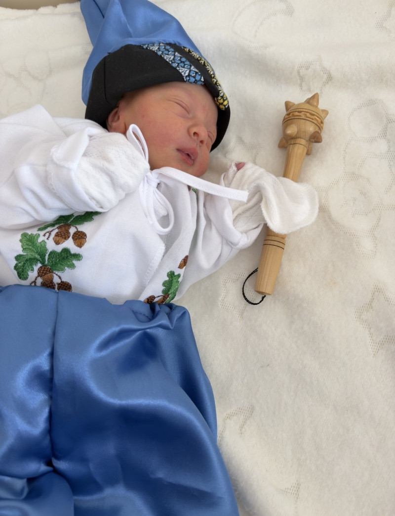 У кавалера «Хреста бойових заслуг» Олега Собуцького з Волині народився син