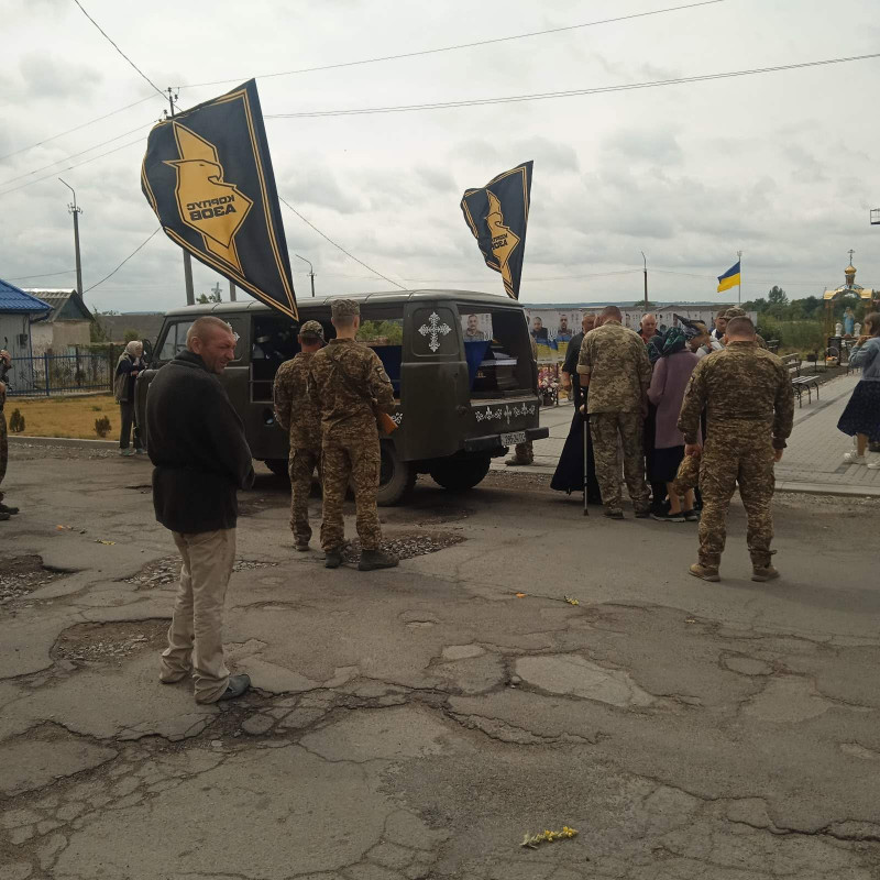 На Волині попрощалися із Героєм Віталієм Томашевським, який понад рік вважався зниклим безвісти