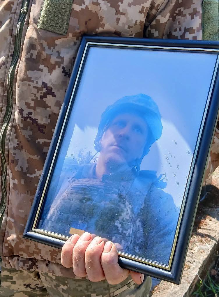 Серце Героя зупинилося на 39-му році життя у лікарні: на Волині в останню дорогу провели Сергія Гонтара