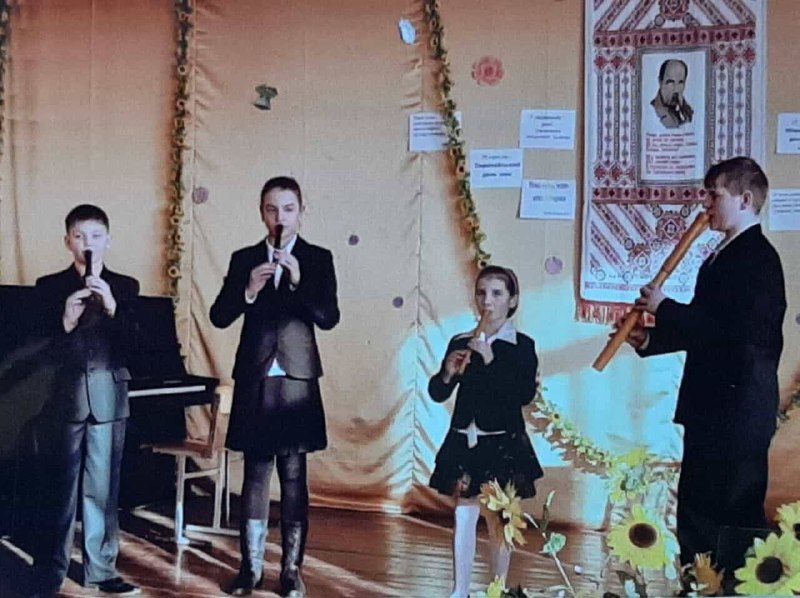 Сопілка, варган і бітбокс: історія мультиінструменталіста з Волині, який підкорює публіку