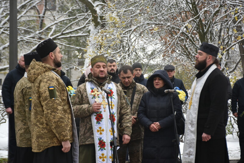 У Луцьку вшанували пам’ять Героїв Небесної Сотні та полеглих українських захисників