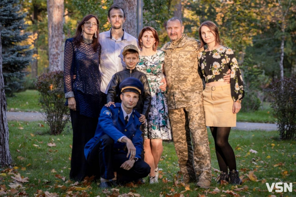 Син не знав, як сказати мамі, що батько уже ніколи не зателефонує: розповідь про життя і останній бій Героя з Волині Олександра Наумюка