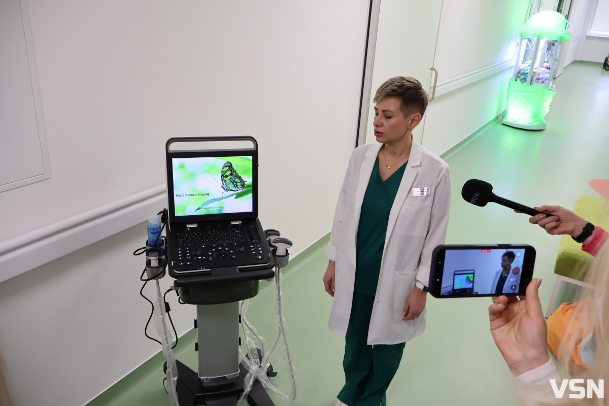 У Луцьку благодійники передали дитячому онковідділенню обладнання за понад 700 тисяч гривень