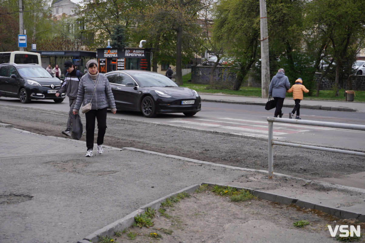 У Луцьку ремонтують дороги: де вже працюють і що в планах