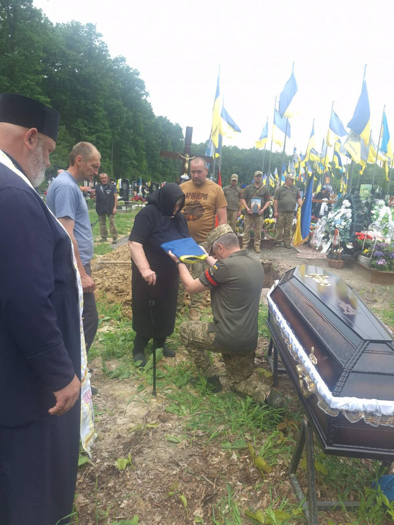 Загинув у квітні 2024 року: на Волині попрощалися із Героєм Олександром Троянчуком