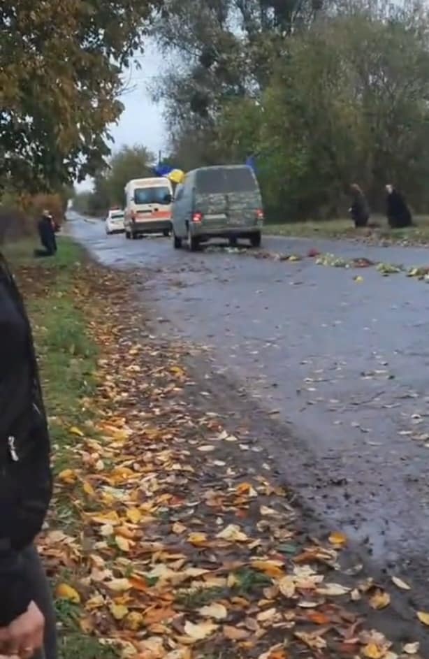 Загинув унаслідок ворожого обстрілу: у Луцький район «на щиті» востаннє повернувся молодий Герой Іван Гнатюк. Фото