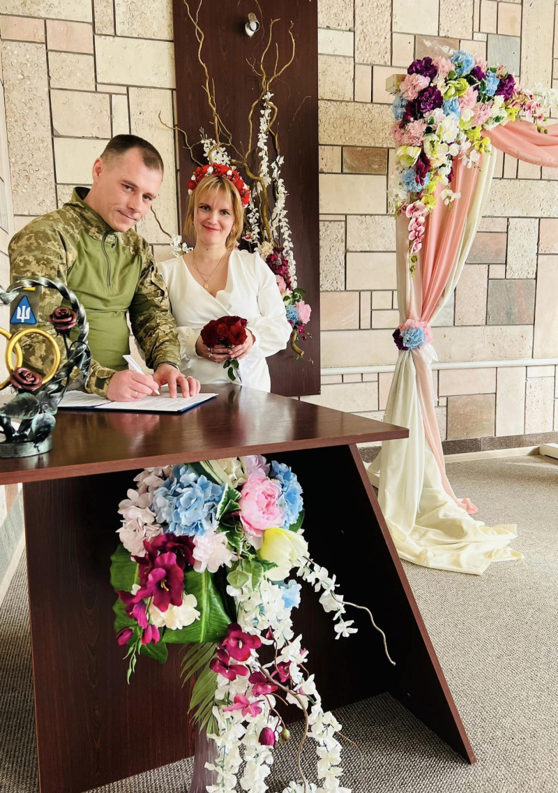Війна не зупинить кохання: на Волині одружилися двоє військових