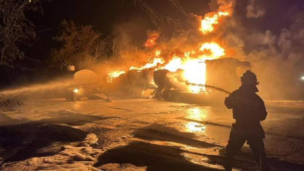 У порту на Одещині сталася сильна пожежа, є загиблий