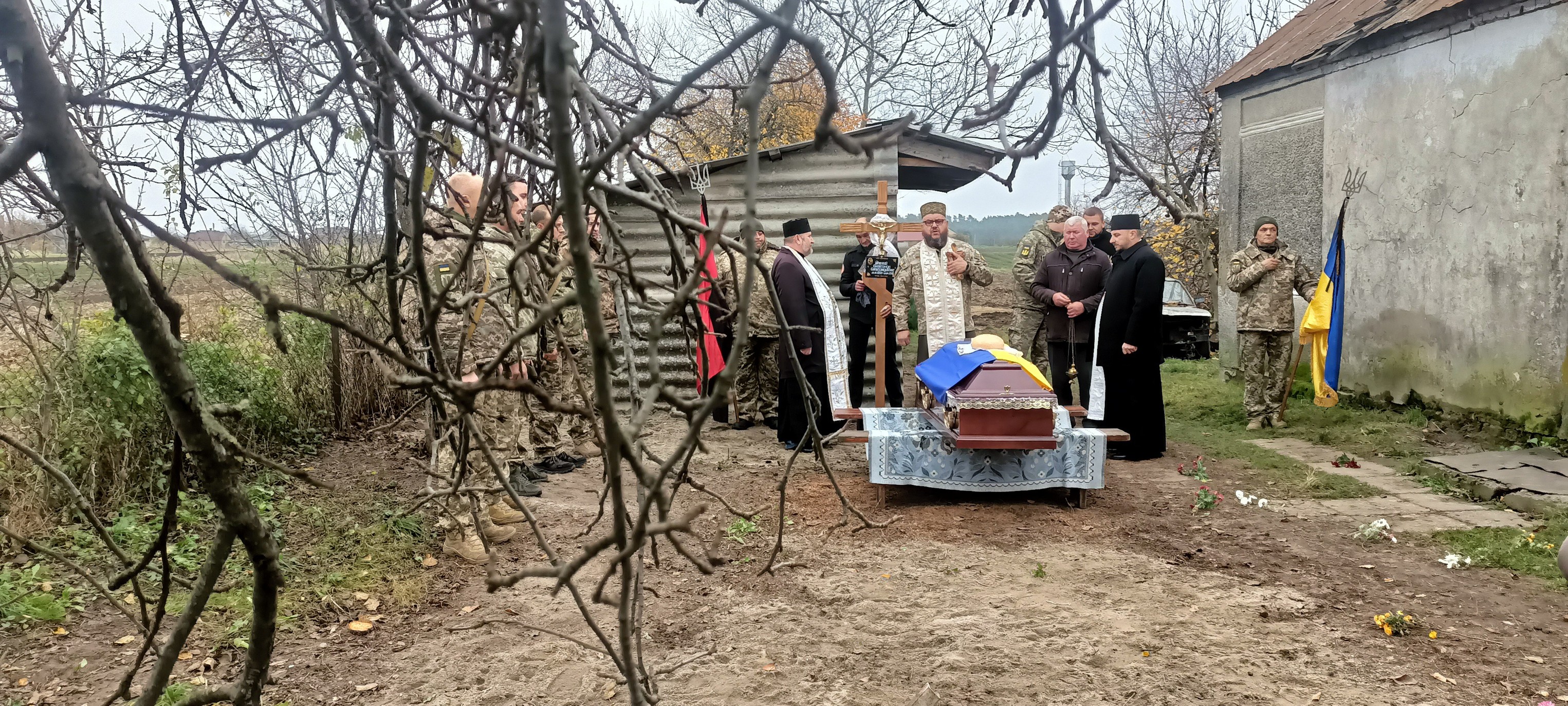 2 місяці не дожив до 35-річчя: на Волині попрощались з Героєм Олександром Пекним