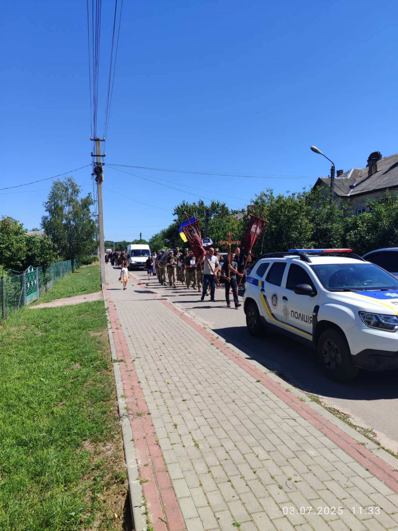 Трагічний день: на Волині попрощалися з Героєм Володимиром Орлюком